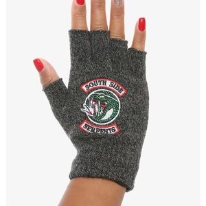 Gray Fingerless Knit Gloves with Snake Patch